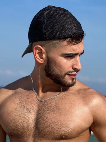Photo of model @freeacostachv
