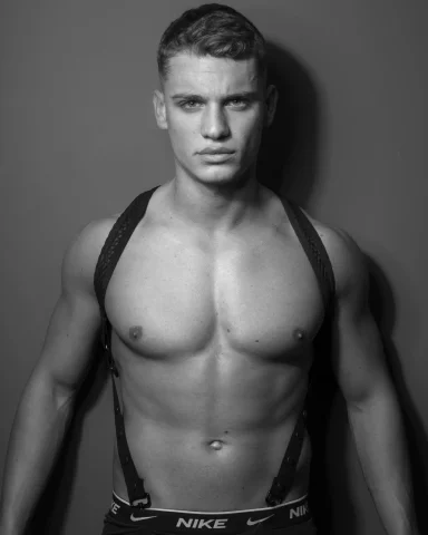 Photo of model @freegiova