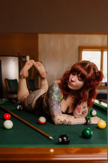 Photo of model @freegreedypeaches