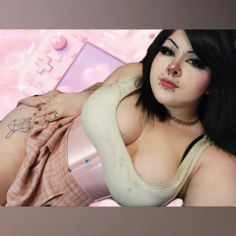 Photo of model @g0thb1mb0_free