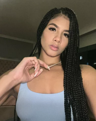 Photo of model @gabrielachiquinfree
