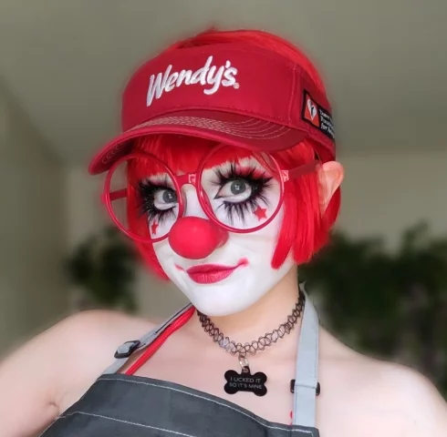 Photo of model @galaxyclown