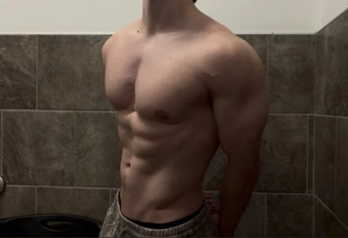 Photo of model @gardenerof23