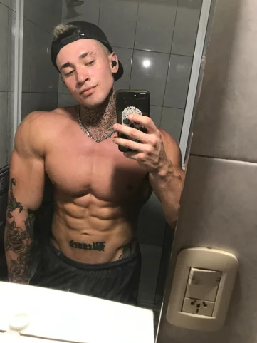 Photo of model @gianlucaxxx_free