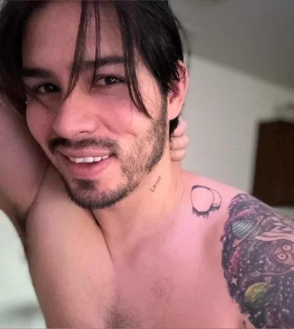 Photo of model @gideonsfreecontent