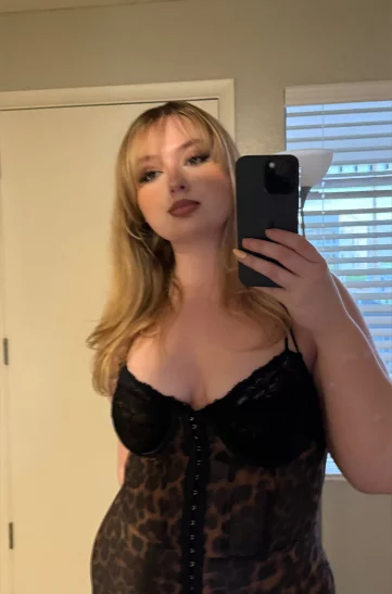Photo of model @gimmieakith2