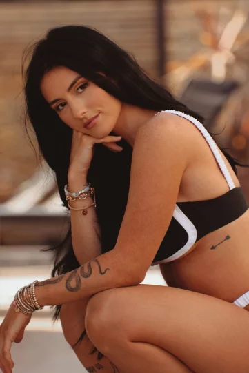 Photo of model @gmommy