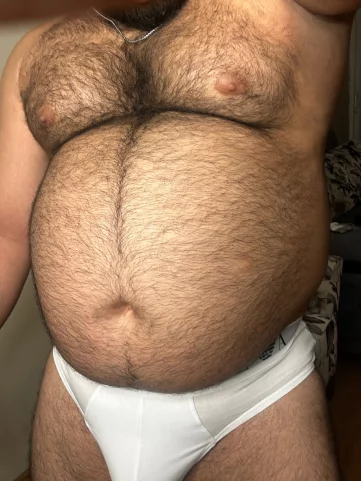 Photo of model @goldkingbear96