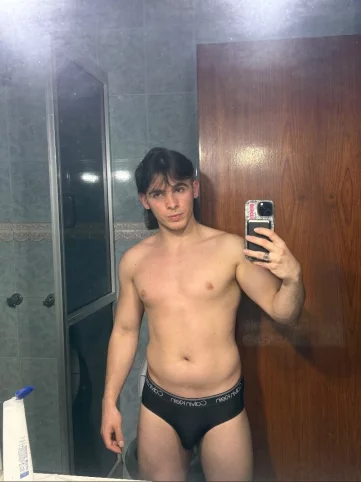 Photo of model @gonluex