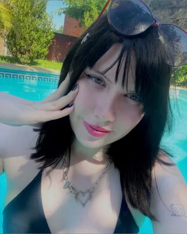 Photo of model @goth-mae