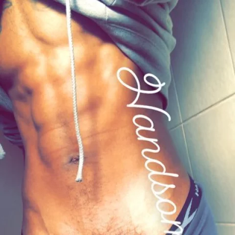 Photo of model @handsome10inxxx