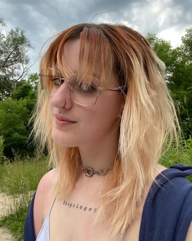 Photo of model @happyharlowxoxo