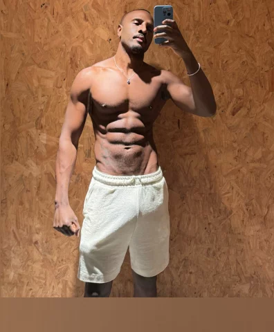 Photo of model @harryblackri24