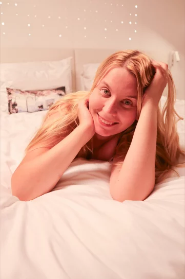 Photo of model @heline