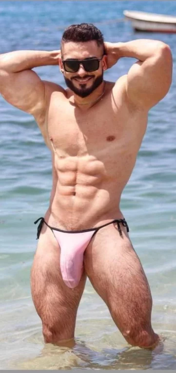 Photo of model @henrylicett