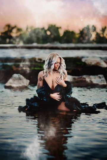 Photo of model @heymickyusofine