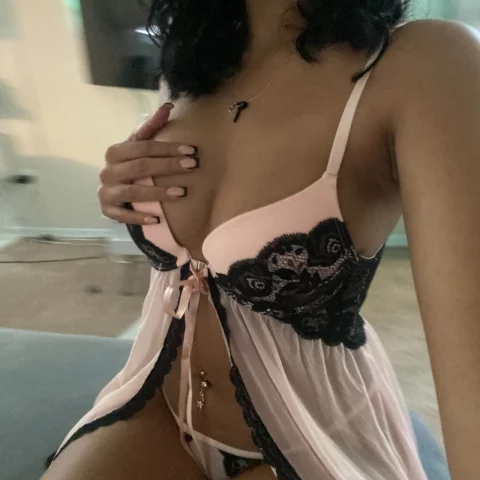 Photo of model @hisdirtydreamx