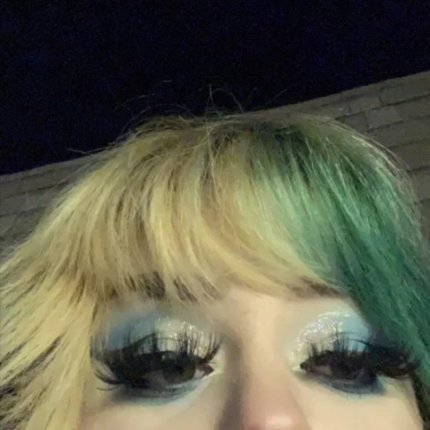 Photo of model @hotbunbun666