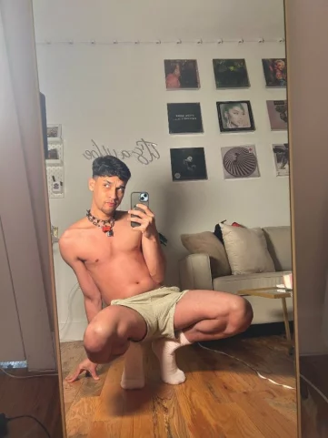 Photo of model @hotjotxxx