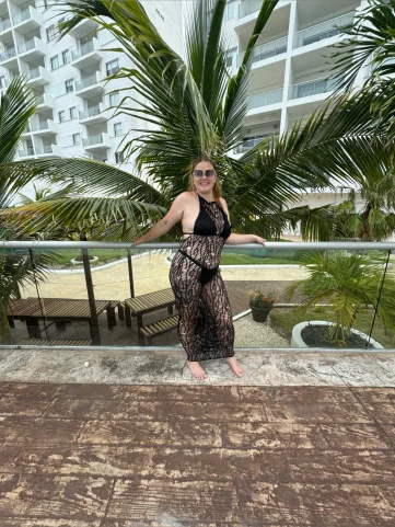 Photo of model @hotwifejulesnyc