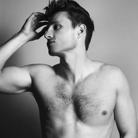 Photo of model @hungkansasguy