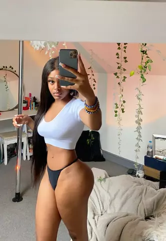 Photo of model @i6250i9202i723i
