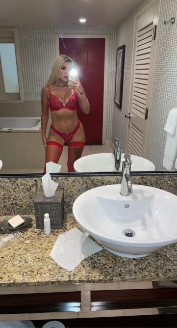 Photo of model @indicamonroexxx