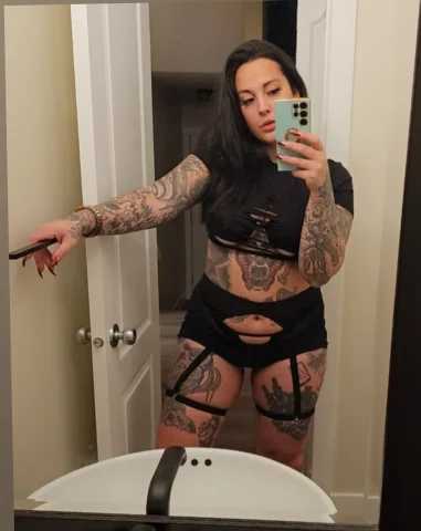 Photo of model @inkedcookies