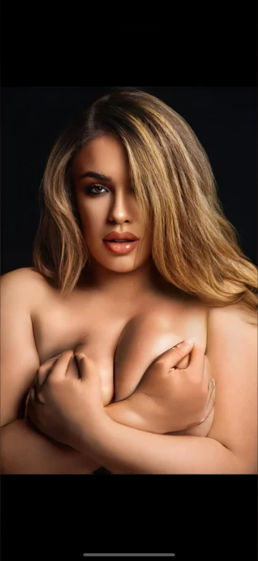 Photo of model @itssantanaayo