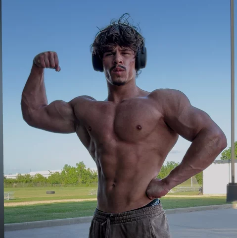 Photo of model @jackedcowboy0