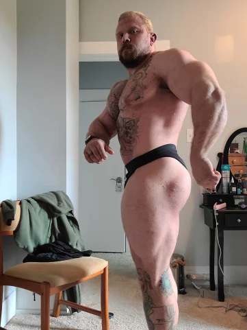 Photo of model @jackedstoner90