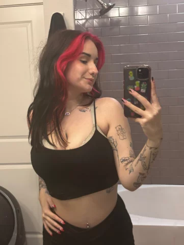 Photo of model @jade.nicoleee