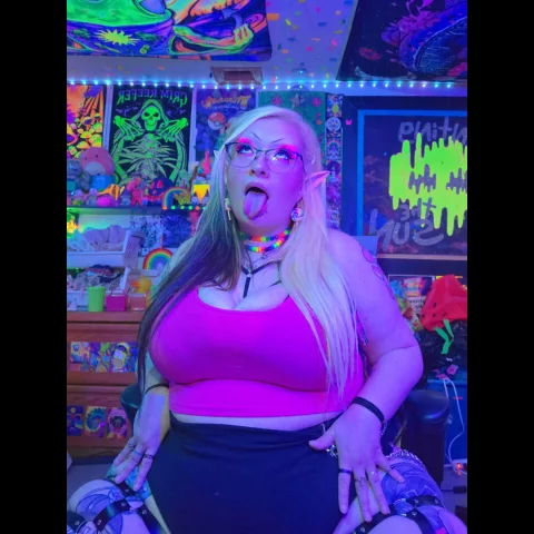 Photo of model @jadealexandria_free