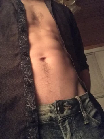 Photo of model @jamesdilf5