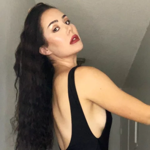 Photo of model @jasminaniel