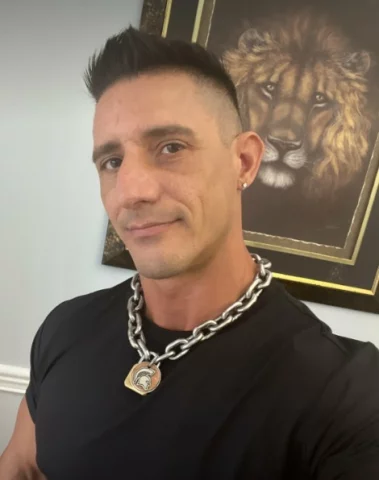Photo of model @jaxthirio