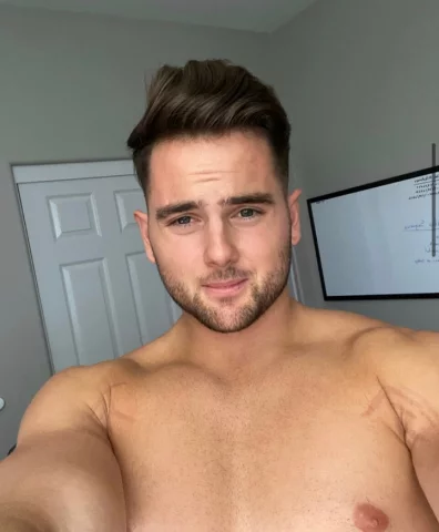 Photo of model @jaxtravis