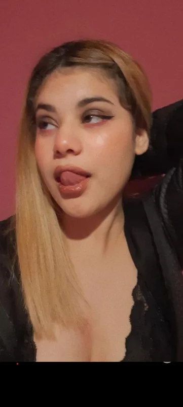 Photo of model @jennlopezz12