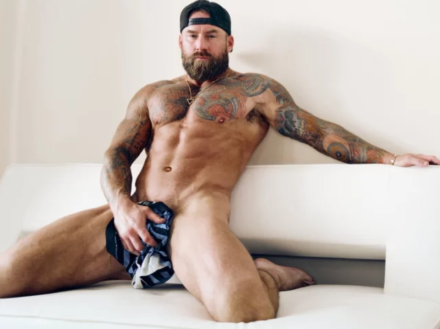 Photo of model @jhop01free