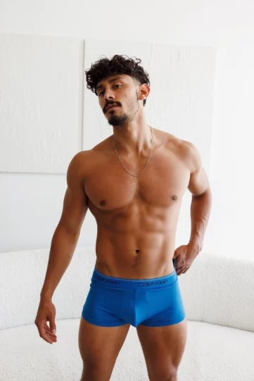 Photo of model @josuefit