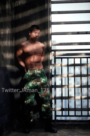 Photo of model @jrman_175
