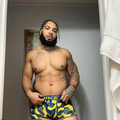 Photo of model @jstrokumsfreepage