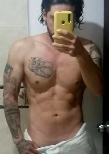 Photo of model @juanlatino
