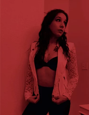 Photo of model @justmoniduh