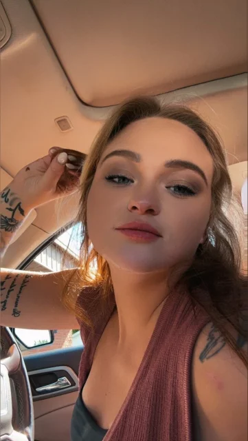 Photo of model @justpaige99