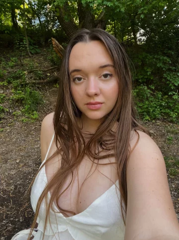 Photo of model @katalovegood