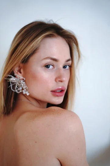 Photo of model @kathrynn