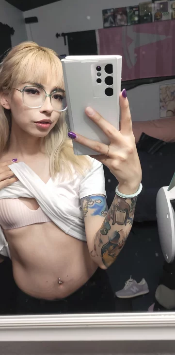 Photo of model @kawaii_jess