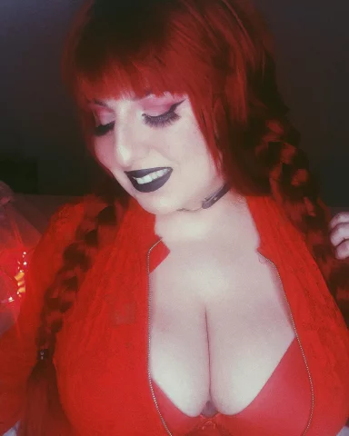 Photo of model @kikiobscura
