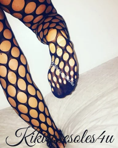 Photo of model @kikirosesoles